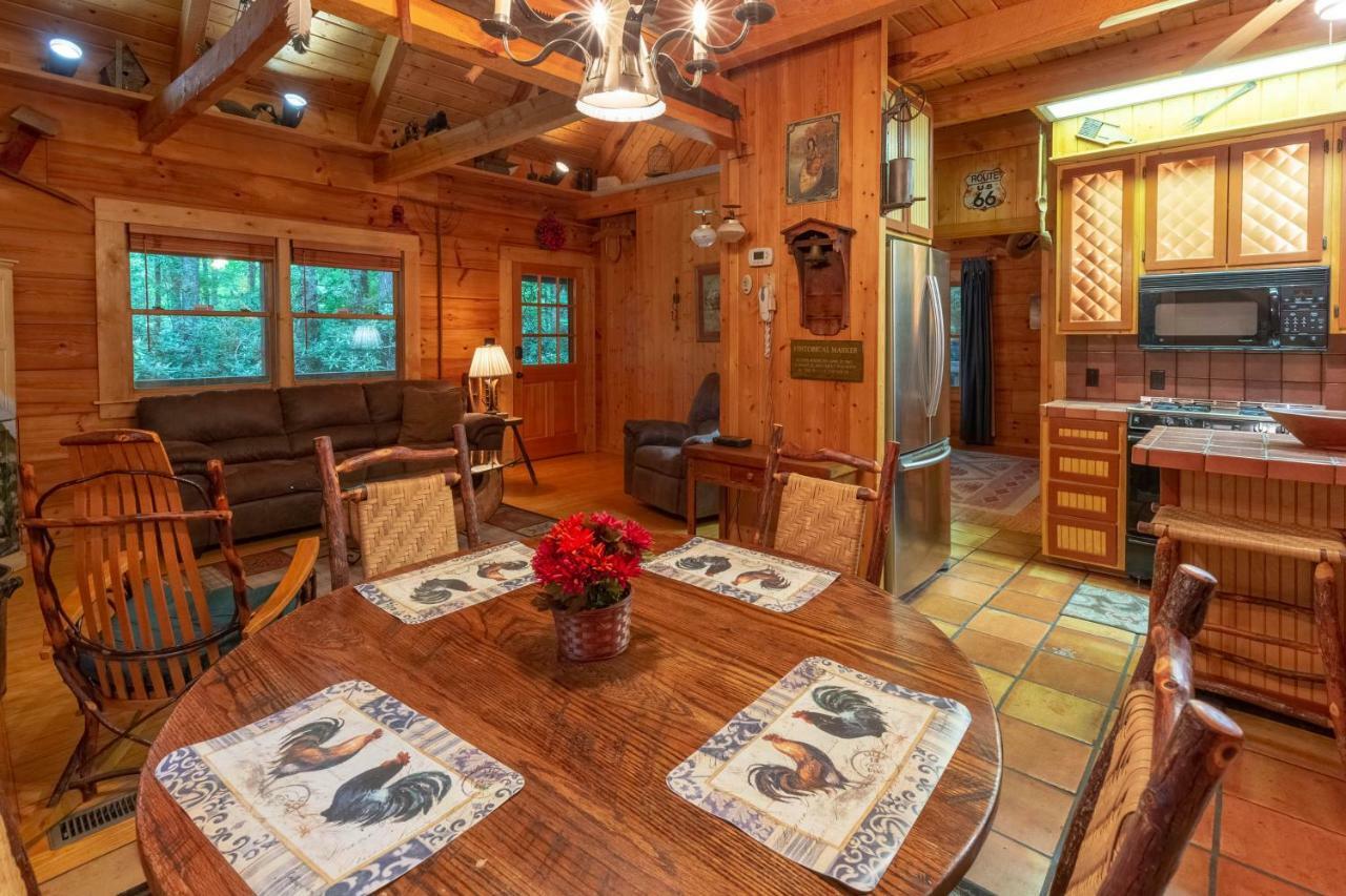 Creekside Bunkhouse Villa Whittier Buitenkant foto